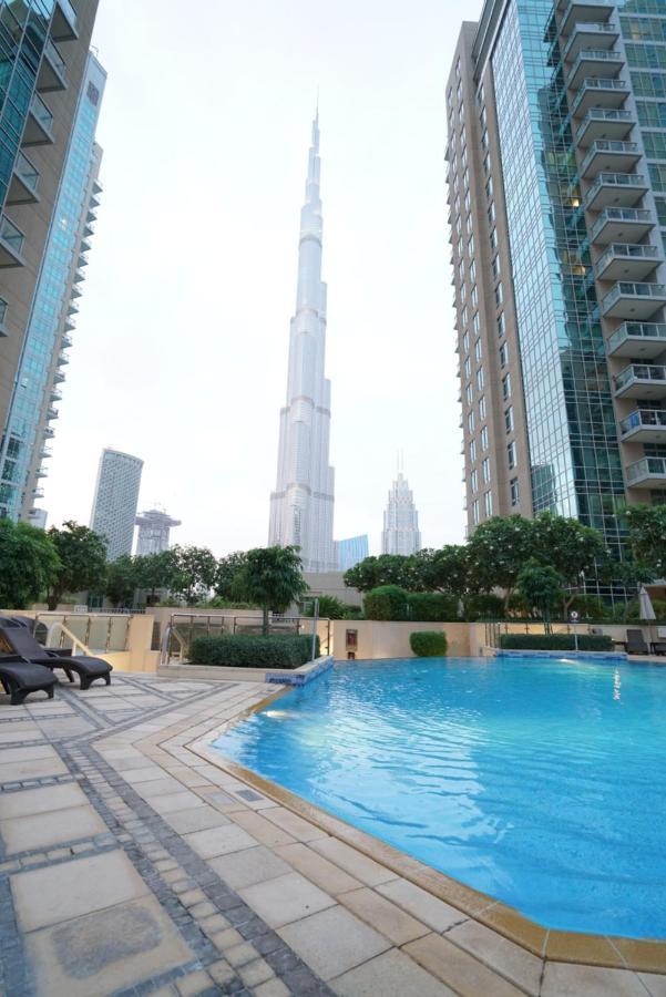 Elite Royal Apartment - Full Burj Khalifa & Fountain View - Emperor Dubai Esterno foto